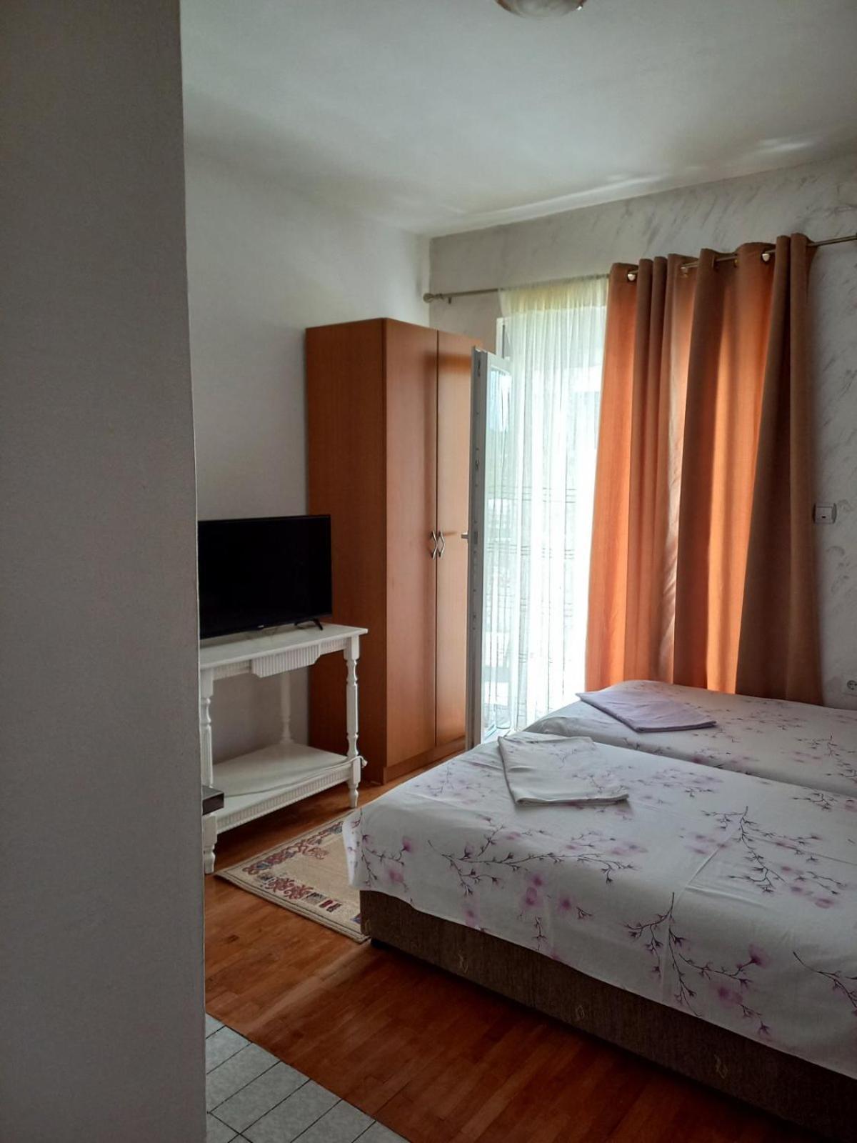 Apartmani Palma Sutomore Extérieur photo